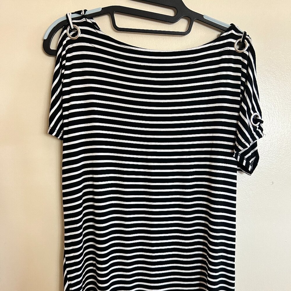 black and white striped top size M Cable & gauge
